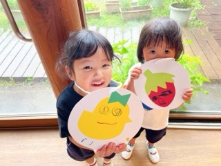 うちわ作り　続き…