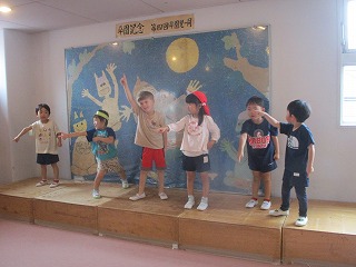 踊り・かけっこ